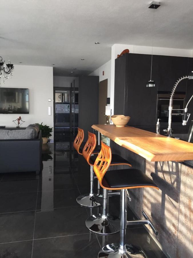 Luxurioeses City Penthouse Friedrichshafen Bagian luar foto