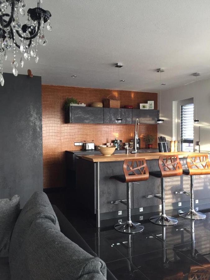 Luxurioeses City Penthouse Friedrichshafen Bagian luar foto