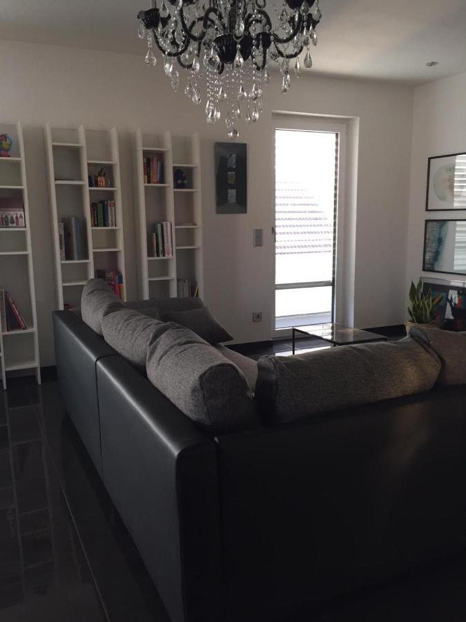 Luxurioeses City Penthouse Friedrichshafen Bagian luar foto