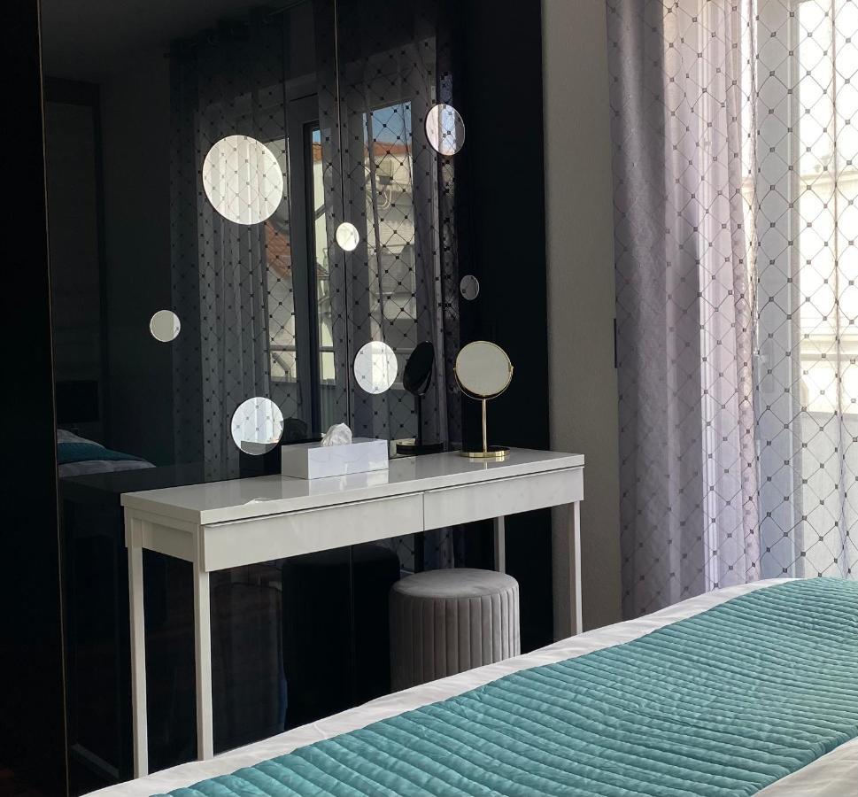 Luxurioeses City Penthouse Friedrichshafen Bagian luar foto